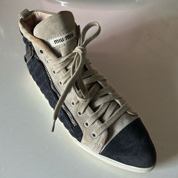 ♥️… Miu miu Sneakers - Picture 3 of 9